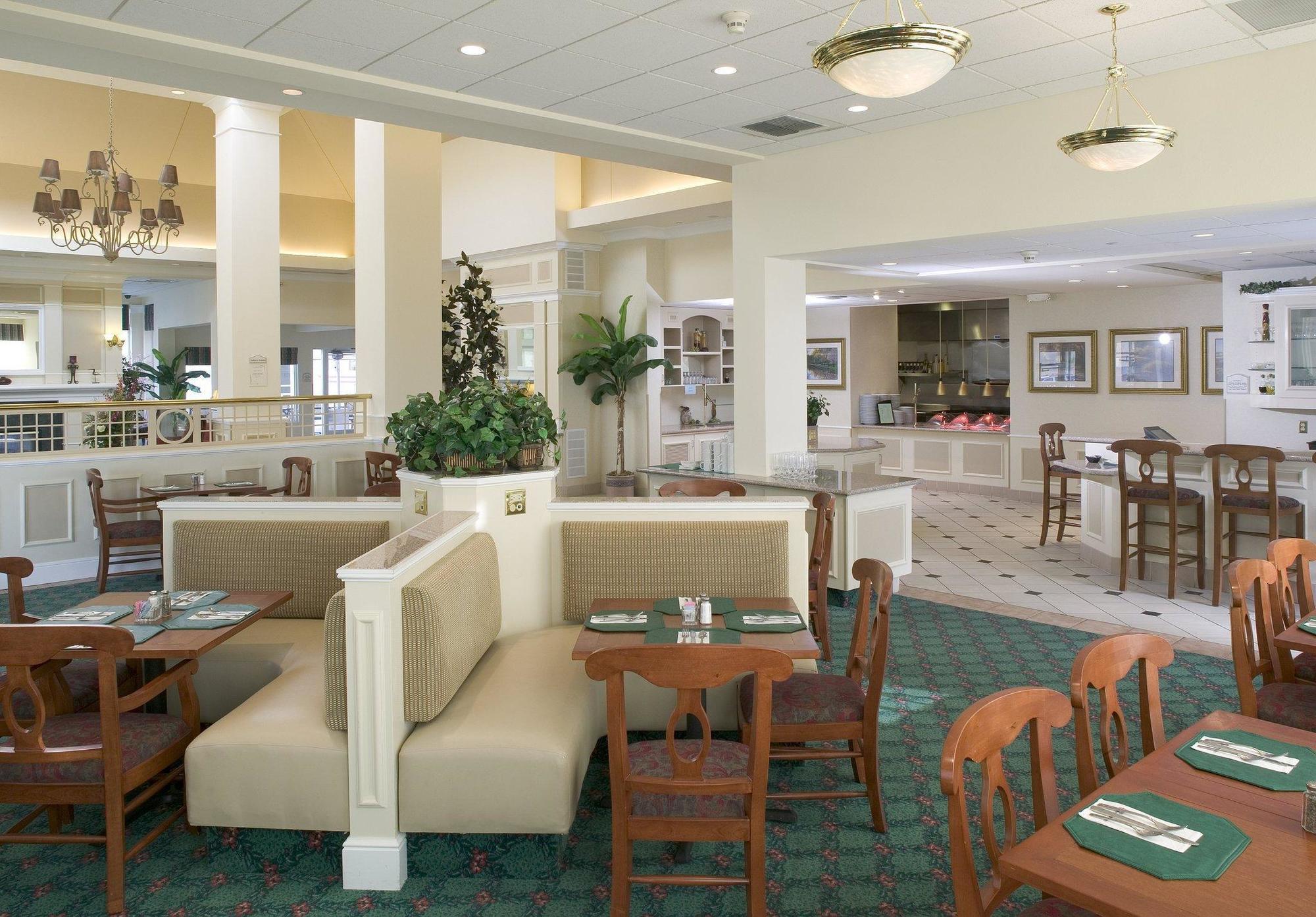 Hilton Garden Inn Bakersfield Exterior foto